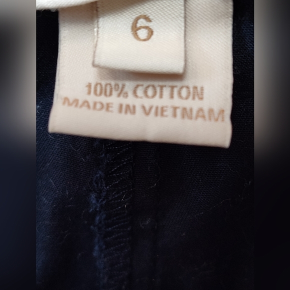 J. Crew Women's Navy Blue Broken-In 100% Cotton Chino Shorts | Size 6 - Picture 4 of 5